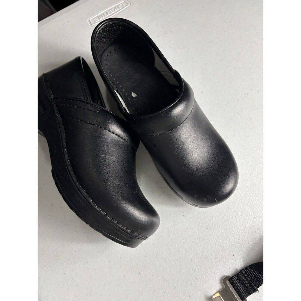 Dansko Professional Black Leather Clogs Women's Shoes Size EU 36